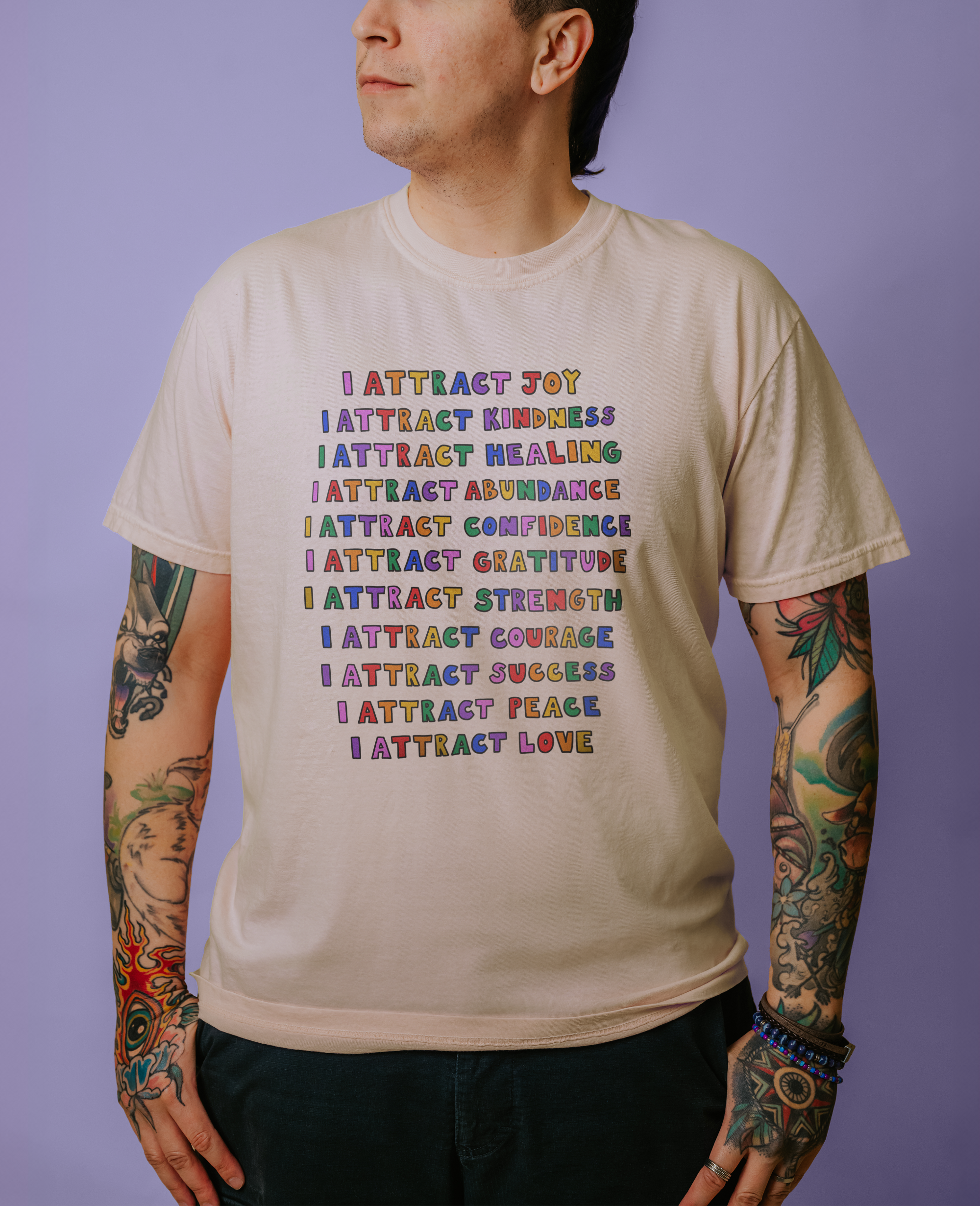 I Attract Affirmations - T-Shirt