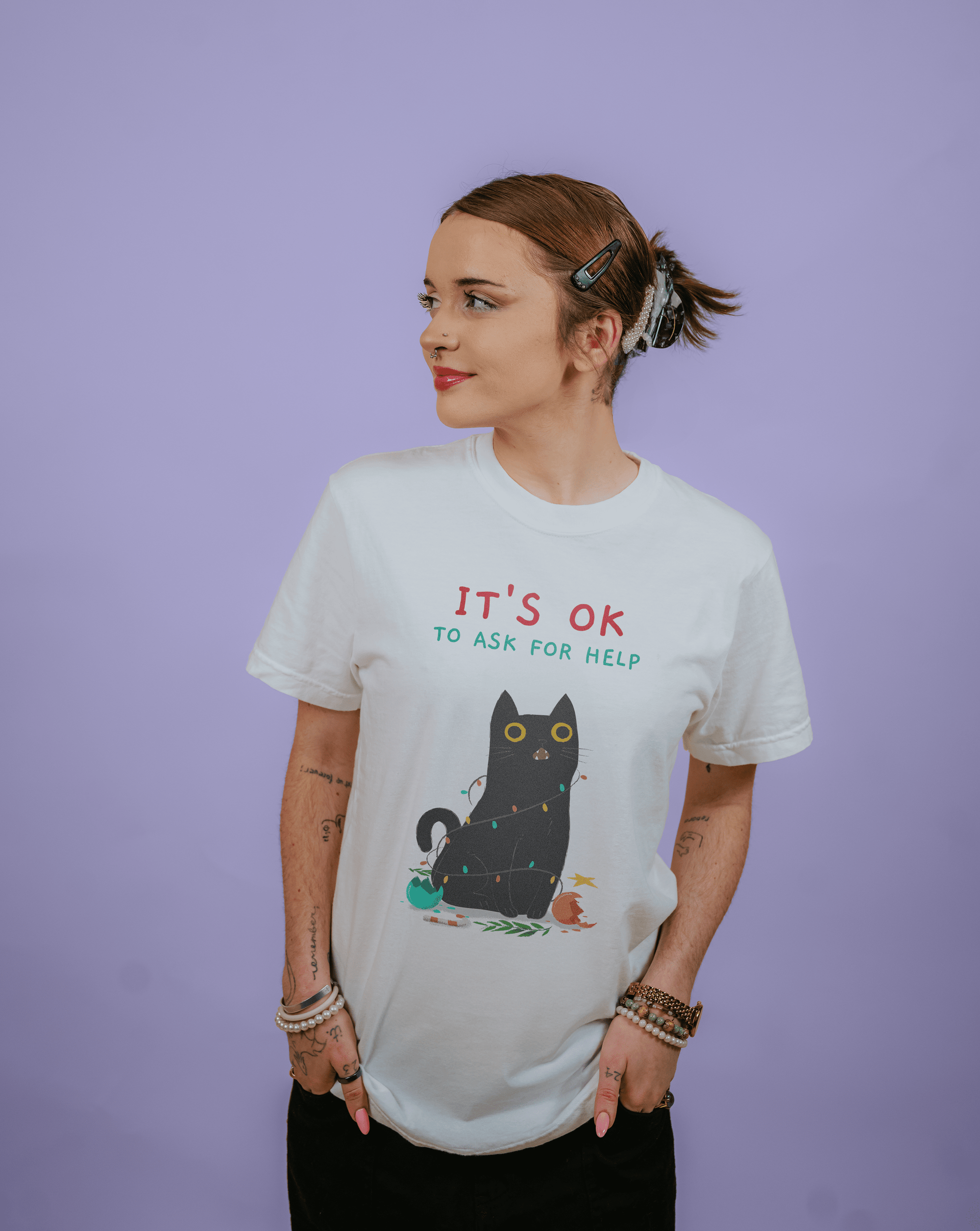 It's OK To Ask For Help (Black Cat) - T-Shirt